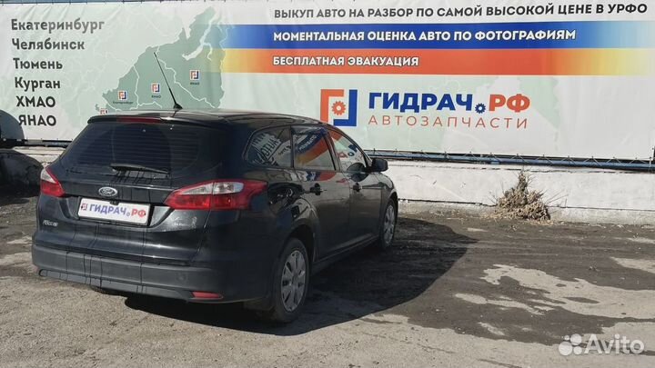 Лонжерон передний левый Ford Focus 3