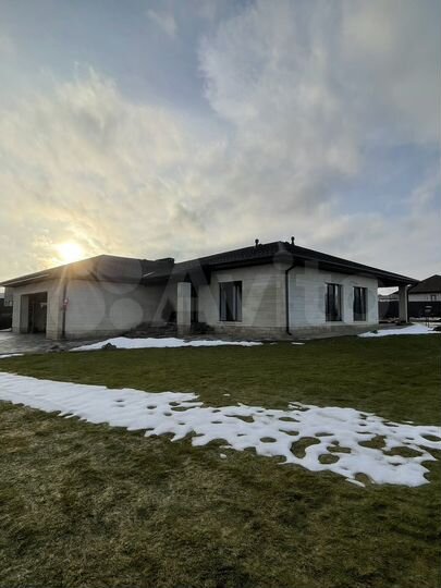 Дом 228,6 м² на участке 15,7 сот.