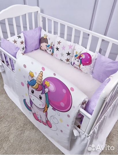 Бортики в кроватку и одеяло (новые) разные цвета