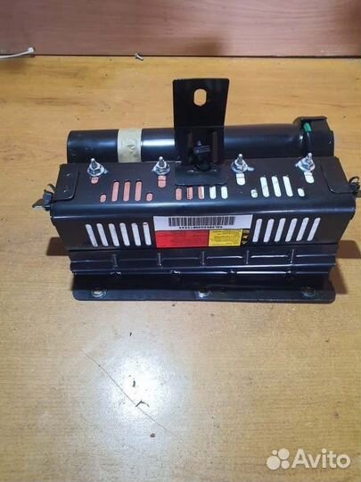 Подушка безопасности пассажира Cadillac Srx 265