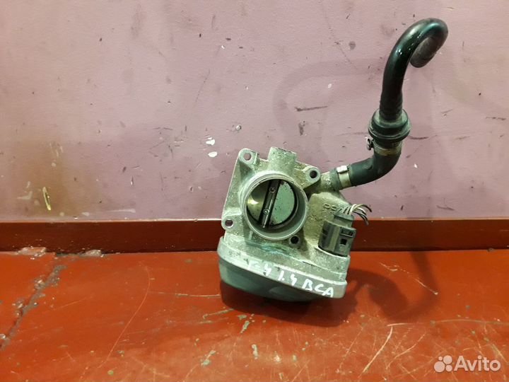 Заслонка дроссельная VW Гольф 4 1.4 BCA