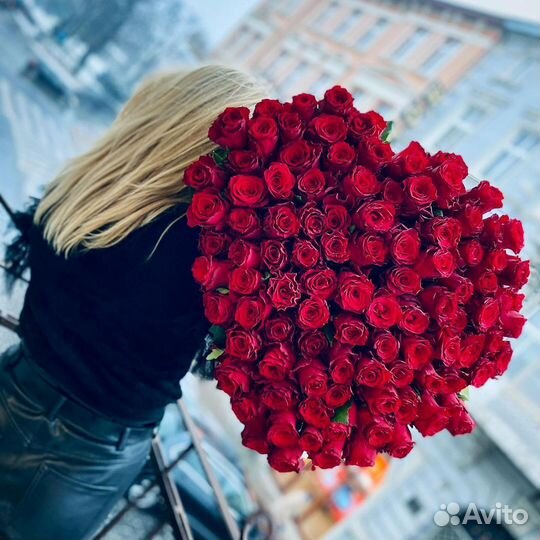 Розы в Форме Сердца на Подарок. Доставка Цветов