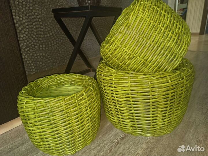 Кашпо из искусственного ротанга