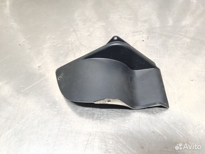 Накладка переднего бампера правая Mercedes Benz Ac