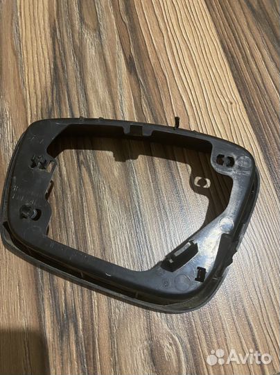 Зеркало на Volksvagen polo