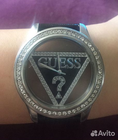 Часы guess