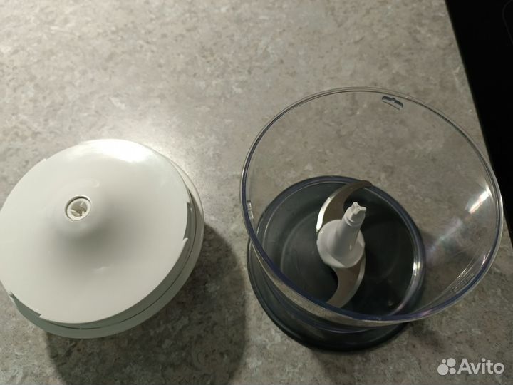 Погружной блендер Kenwood HB710