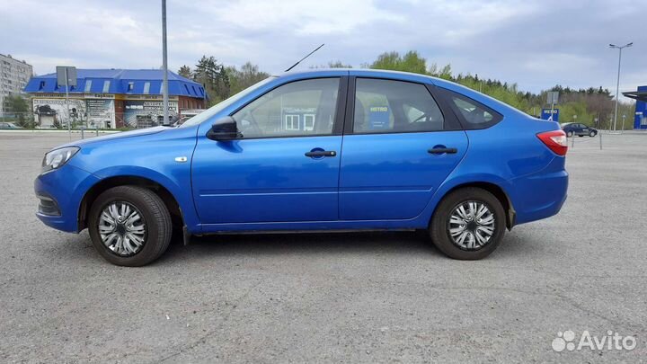 LADA Granta 1.6 МТ, 2019, 39 000 км
