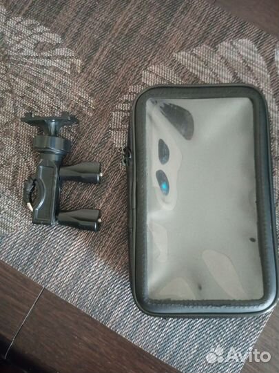 Держатель для телефона на велосипед или самокат