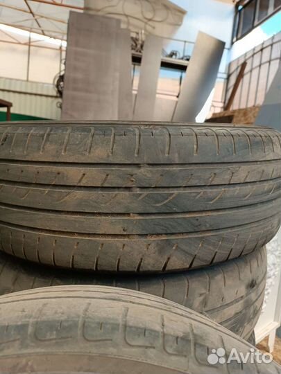 Yokohama AC01 C.Drive 215/65 R16
