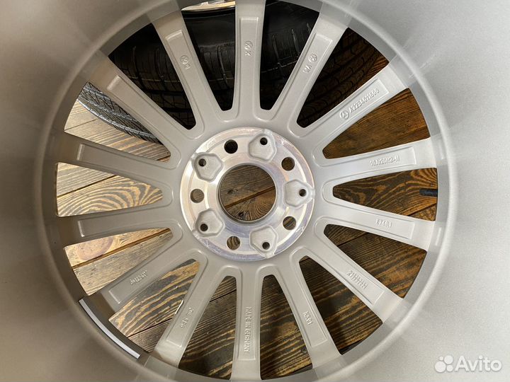 Оригинальные колеса на Mercedes S class W223 R20