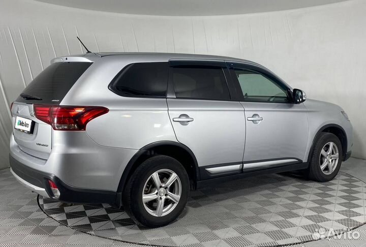 Mitsubishi Outlander 2.0 CVT, 2016, 127 000 км