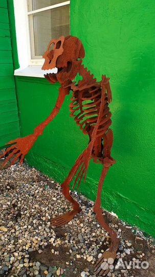 Мангал. Два скелета для поддержки мангала