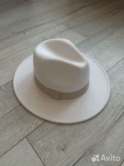 Шляпа белая женская новая