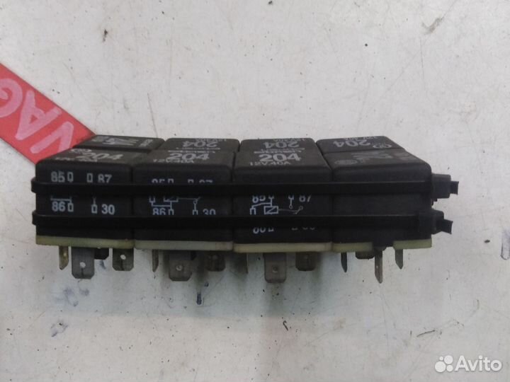 Реле Vag 204