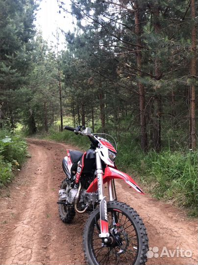 Питбайк 125 кубов