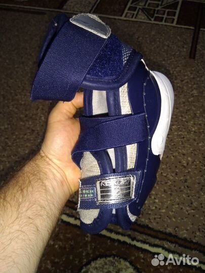 Налокотники хоккейные jr