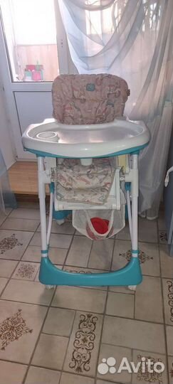 Стульчик для кормления happy baby