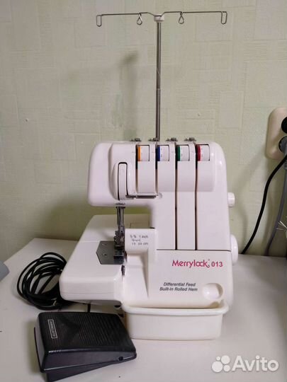 Оверлок Мerrylock 013, 4-х ниточный