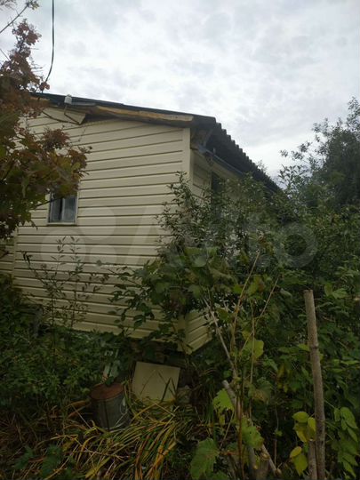 Дача 30 м² на участке 5 сот.