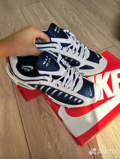 Кроссовки Nike Air Max Tailwind 4