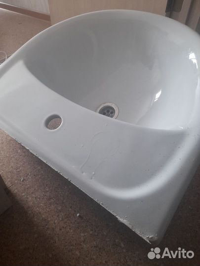 Раковина с пьедесталом новая