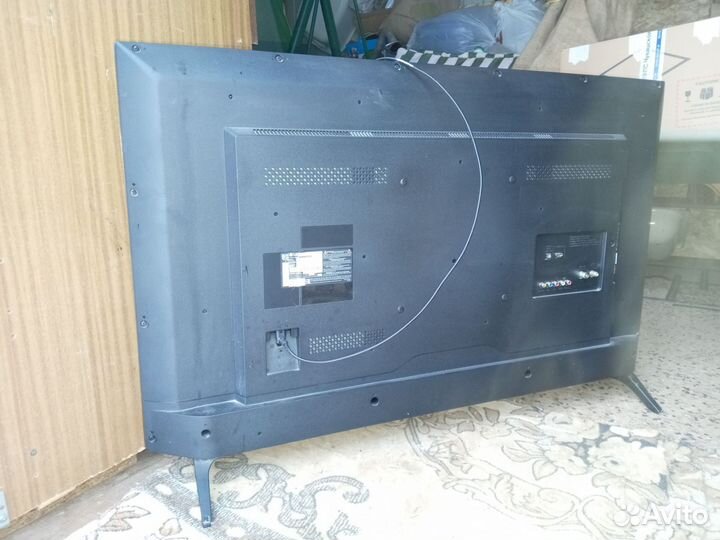 Телевизор на запчасти. Доставка есть