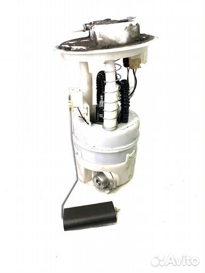 Бензонасос Nissan Note E11, 2011