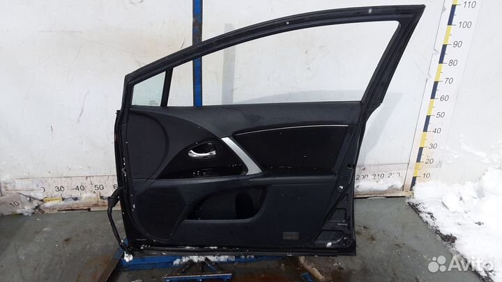 Дверь передняя правая toyota avensis T27 3-9 дней