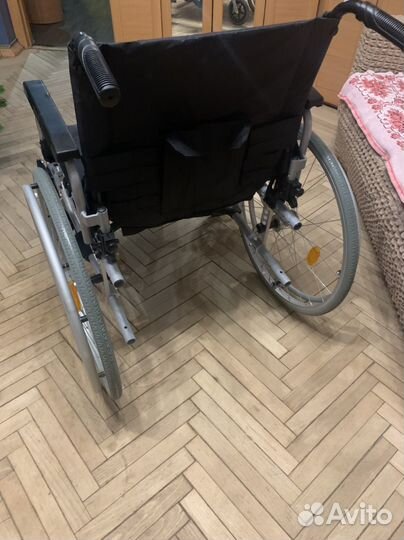 Коляска инвалидная