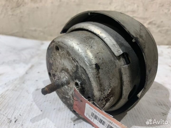Опора двигателя правая Audi A4 B7 2005-2007