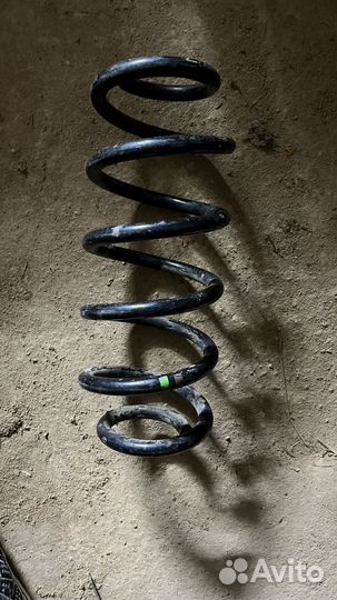 Пружина передняя skoda