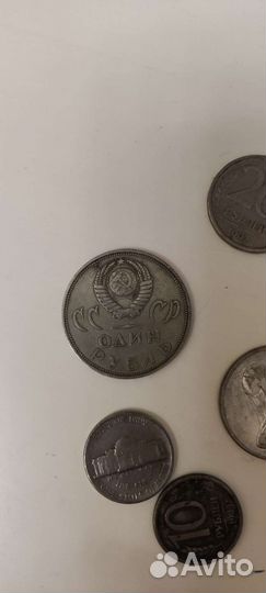 Монета 1 рубль