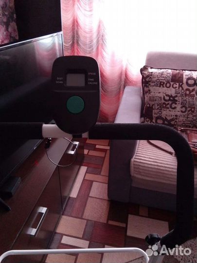 Продам беговую дорожку