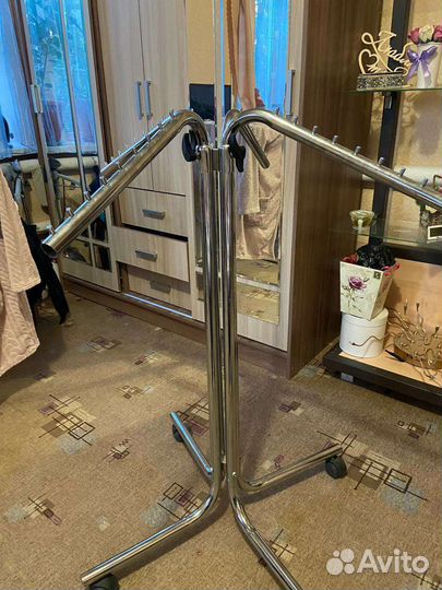 Вешалка для одежды