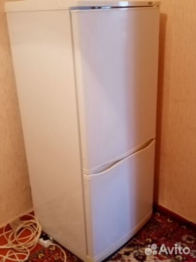 Холодильник атлант двухкамерный