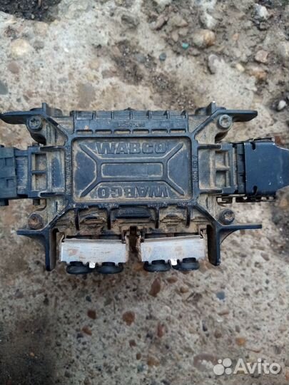 Продам кран wabco для прицепа
