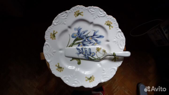 Тортовница, салфетница, лопатка Lefard