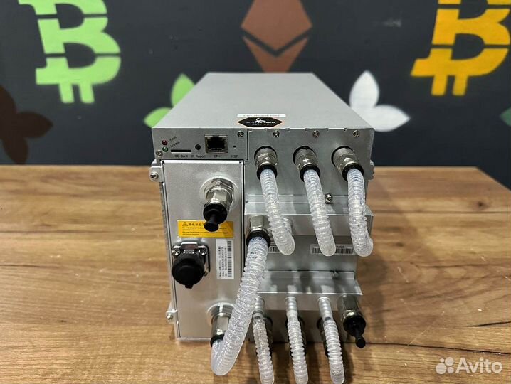 Асик Antminer S21 Hydro 335Th