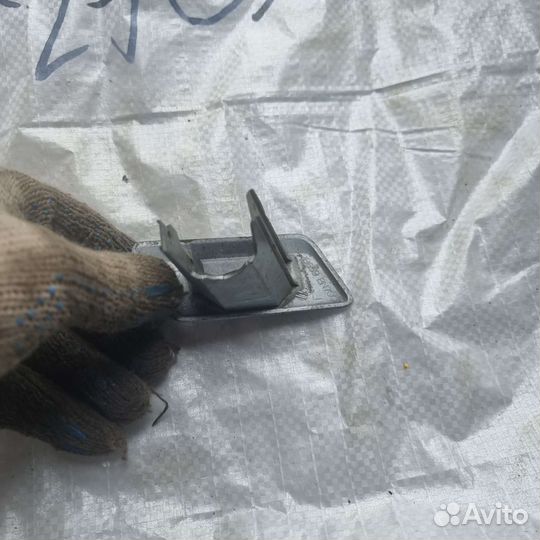 Крышка омывателя nissan almera UK make (N16E)