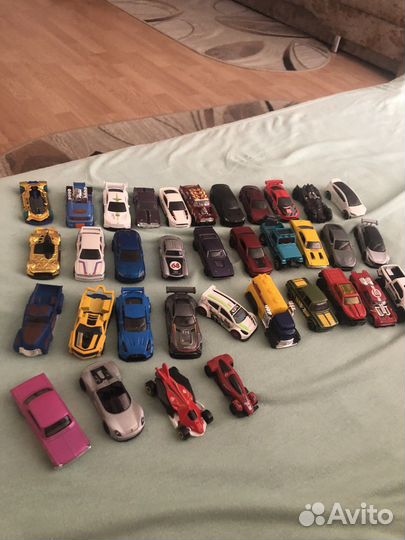 Hot wheels машинки