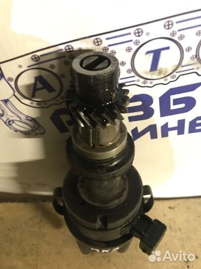 Трамблер Volkswagen Golf MK3 AAM 1.8 1992