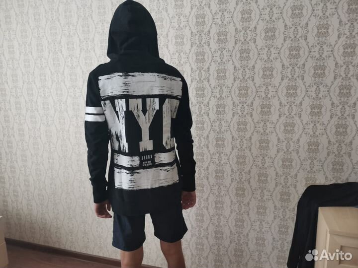 Худи, чёрное