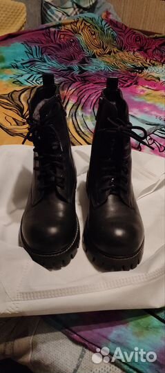 Ботинки зимние женские