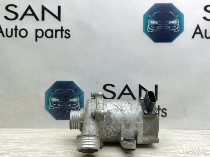 Помпа Bmw 3 F30 N20B20B 2012