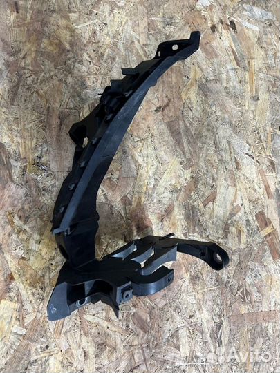 Кронштейн фары Audi A4 Iv B8 cdnb 2012