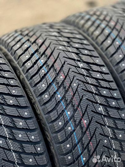 Arivo Ice Claw ARW7 235/55 R17