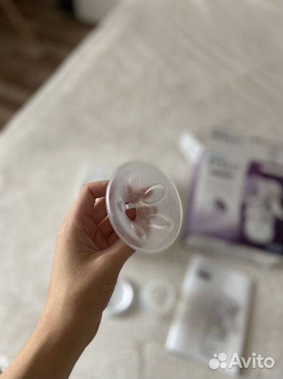 Молокоотсос Avent