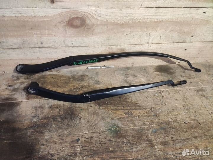 Поводок стеклоочистителя Kia Sportage 4