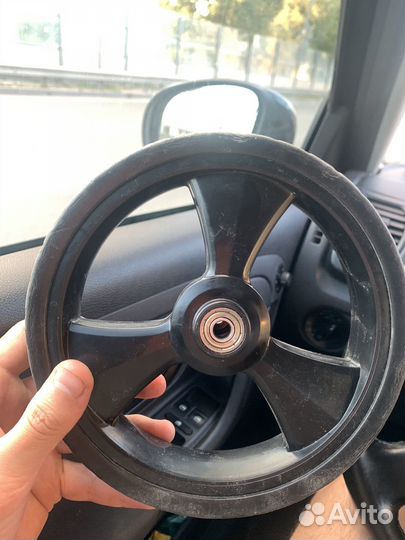 Колесо от коляски luxmom 558